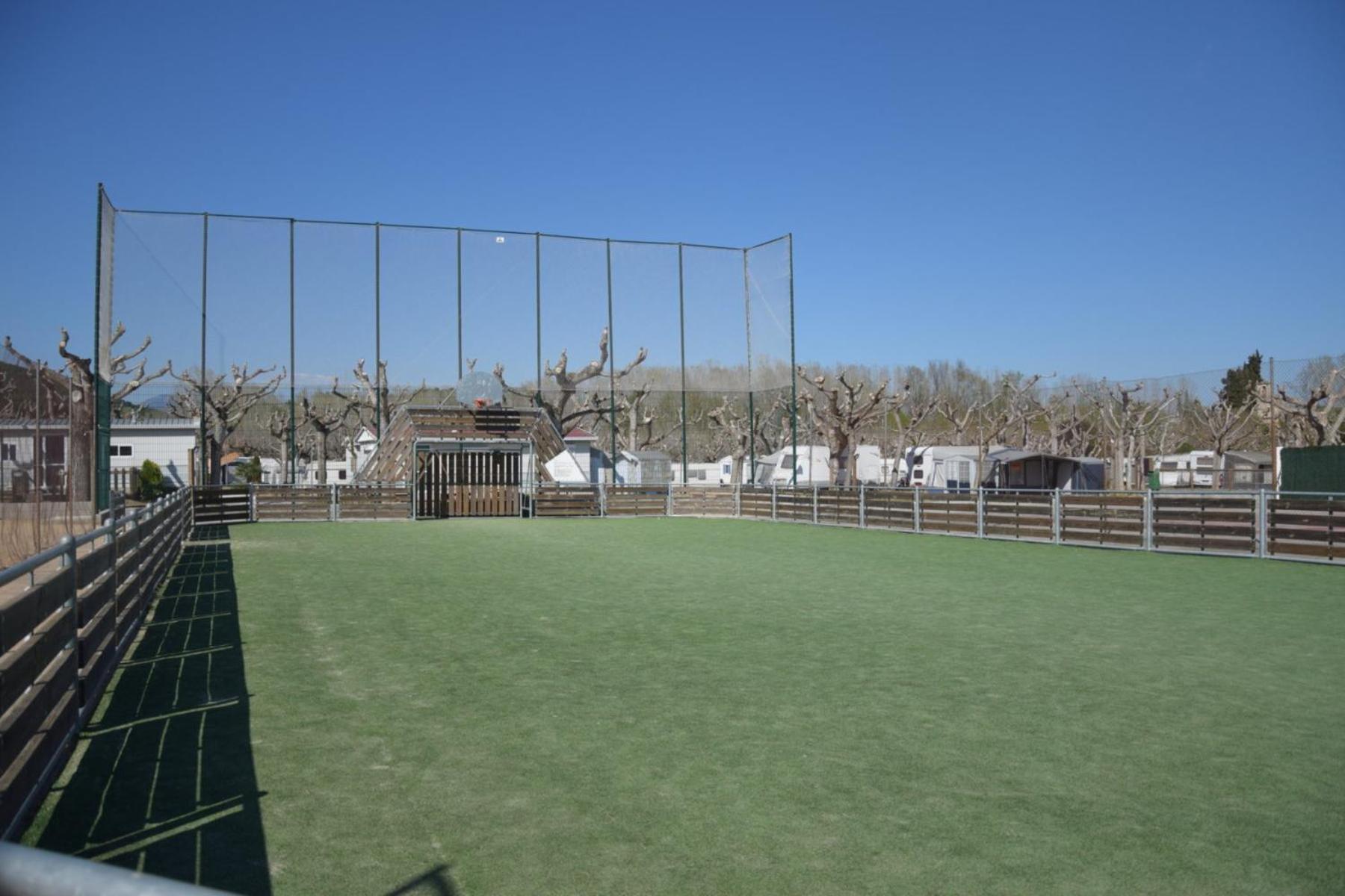 Camping Bungalow El Llac De Banyoles Porqueres Eksteriør bilde
